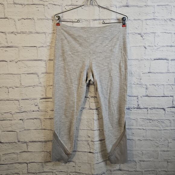Women’s Lululemon Wunder Under Crop Il Scallop Legging SIZE 12 - Picture 1 of 6